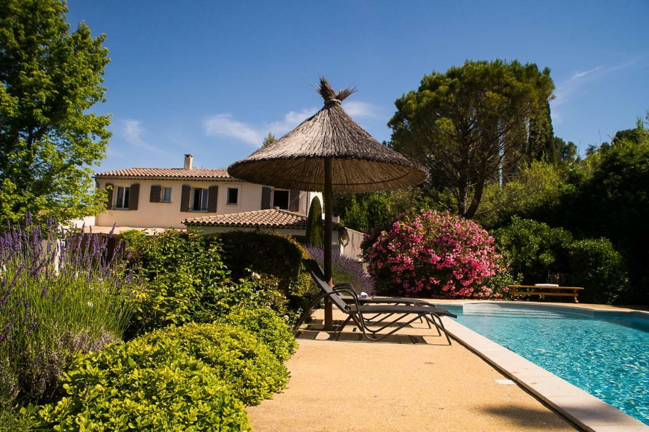 Auberge De Garance - Villa Prestige 5 Etoiles & Table Gastronomique Etoile Saint-Rémy-de-Provence 外观 照片